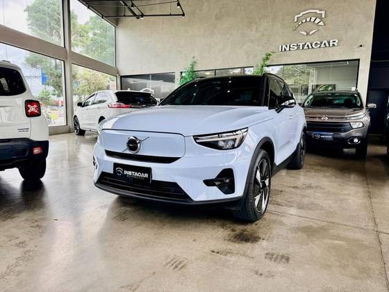 VOLVO XC40 P6 RECHARGE ELECTRIC PLUS VOLVO XC40 P6 RECHARGE ELECTRIC PLUS